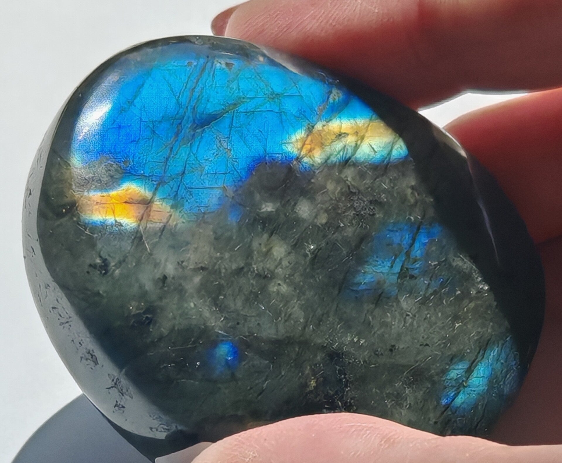 Labradorite Palm stone