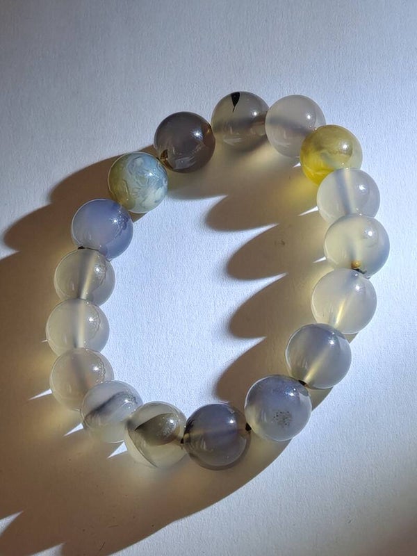 A6 Volcano agate bracelet 12mm
