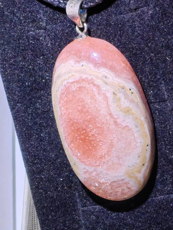 B6 Pink tourmaline necklace on a rope chain