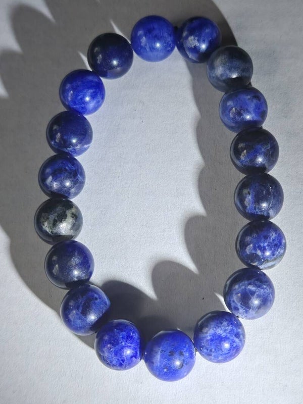 A32 Sodalite bracelet 8mm beads