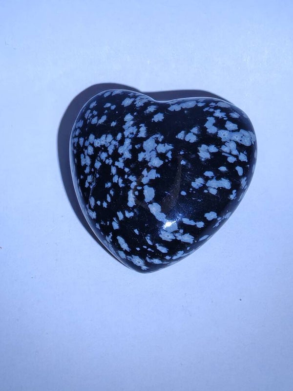 Snowflake obsidian heart
