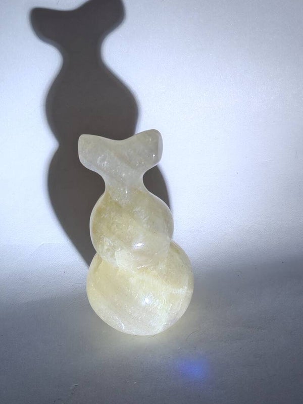 Hulu carving moonstone