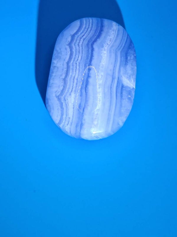 Blue Lace agate Palm stone 2
