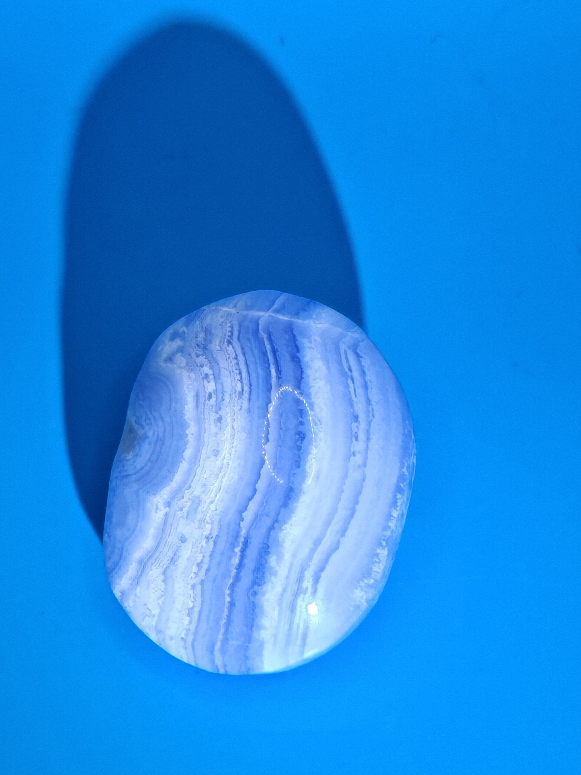 Blue Lace agate Palm stone 3