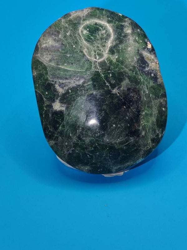 Serpentine Palm Stone 4