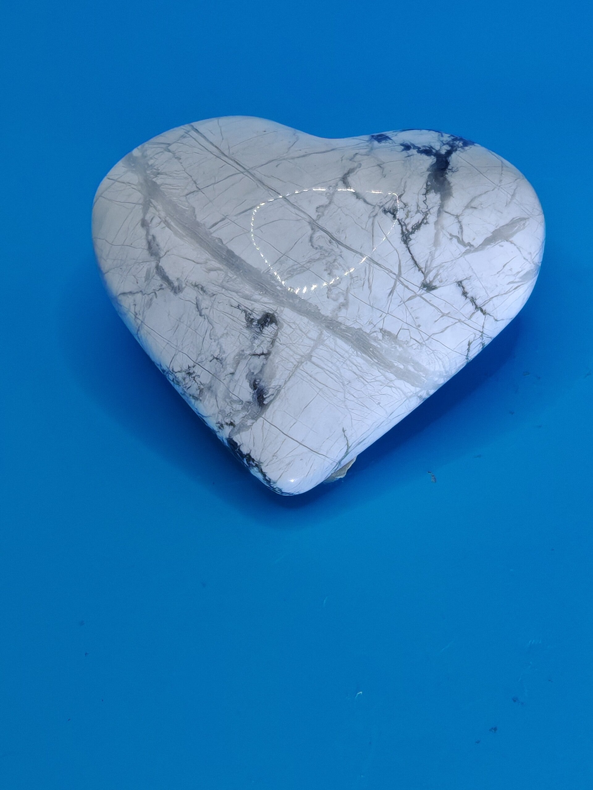 Howlite Heart 3