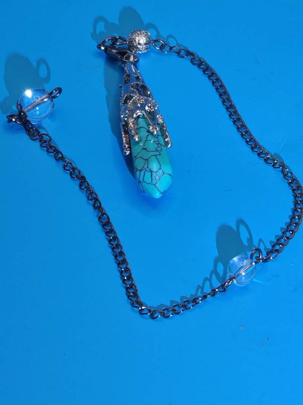 Dyed Howlite Pendulum with chain 3