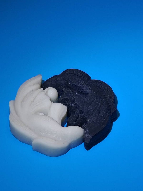 Yin and Yang Goldfish 2 piece set 2