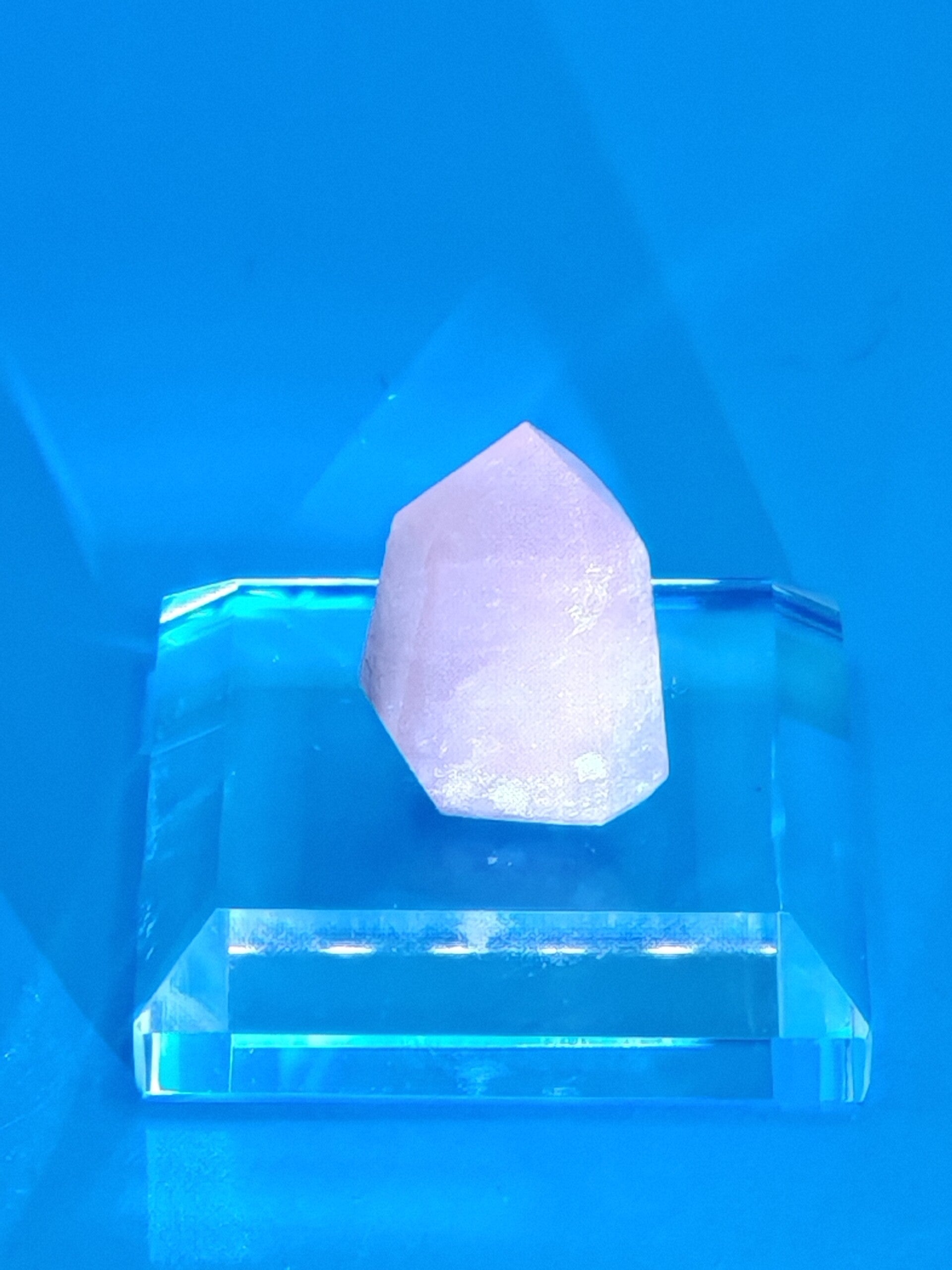 Pink Lithium Quartz 2