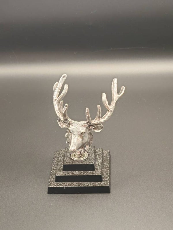 Spinning Deer sphere holder