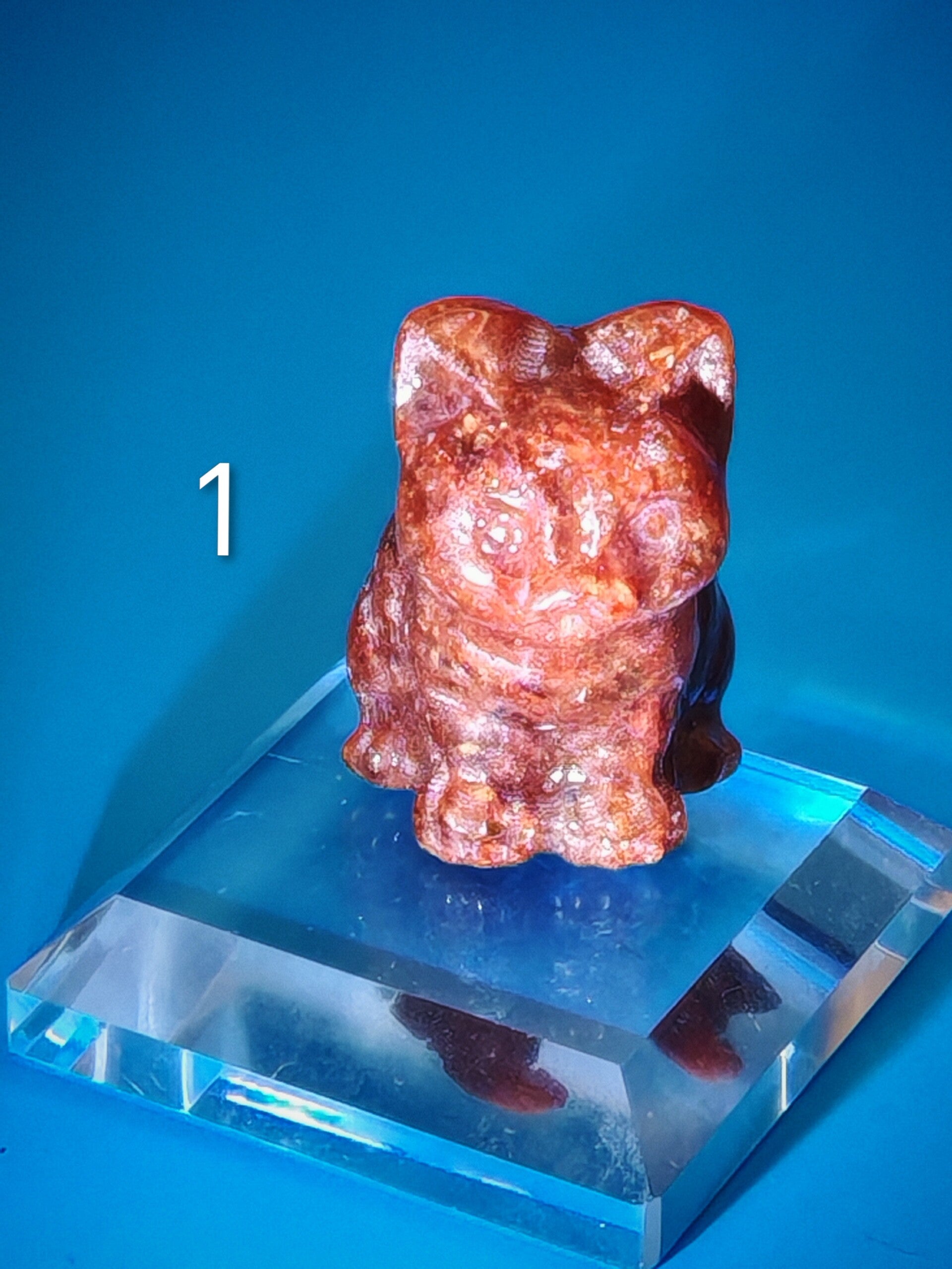 Cat miniature carving