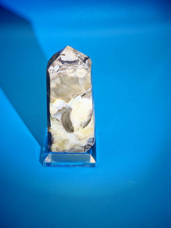 Volcano agate Tower