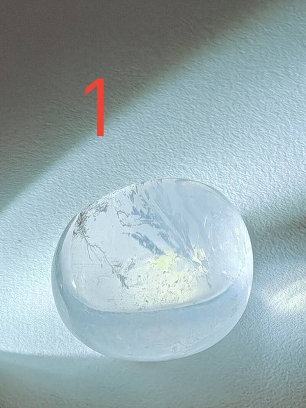 Dendritic Quartz Tumble Stones
