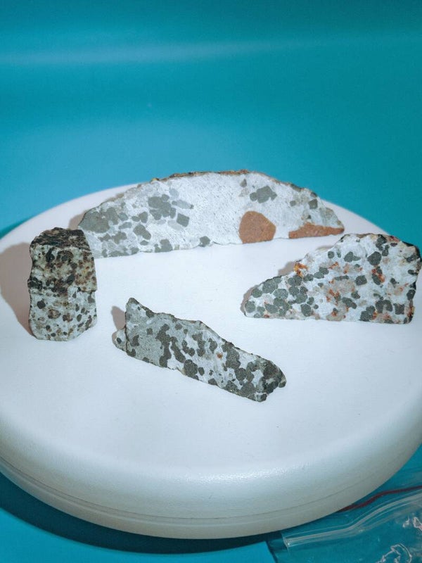 Willemite raw specimen