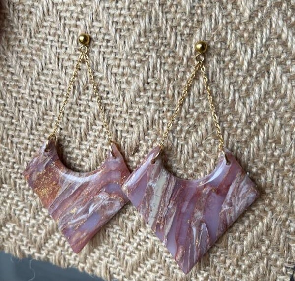 MIRA STATEMENT EARRINGS - PINK SALMON