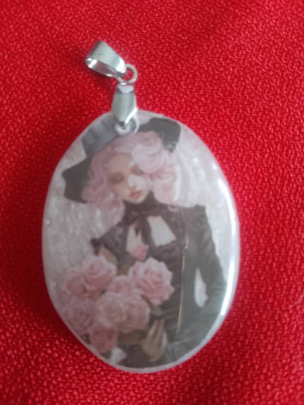 Pendentif ovale