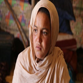mauritanie-jeune-femme-nomade-standard.jpg
