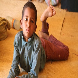 mauritanie-jeune-garcon-standard.jpg