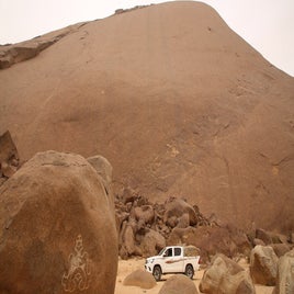mauritanie-monolithe-aicha-standard.jpg