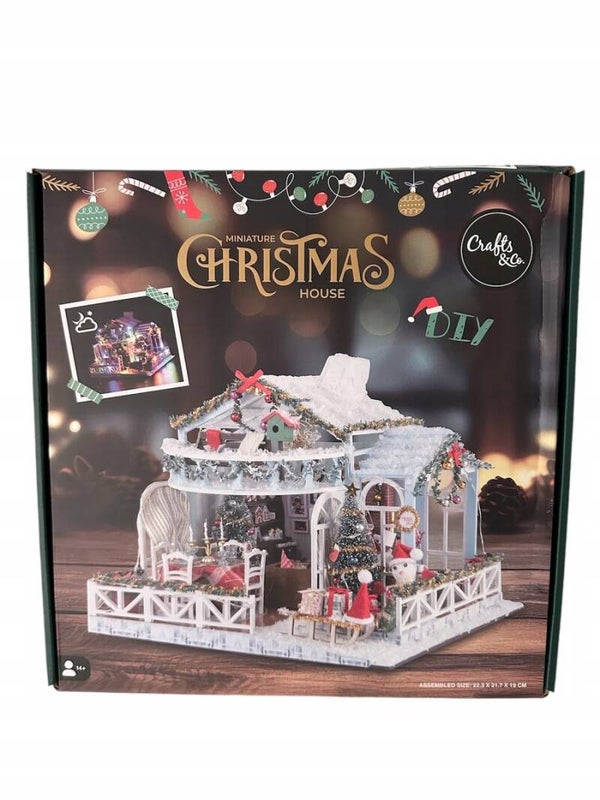 Crafts & Co bouw je eigen kersthuisje
