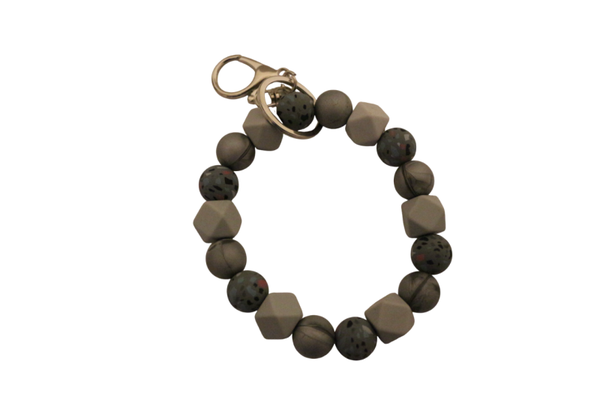 DIY KEYCHAIN WRISTLET