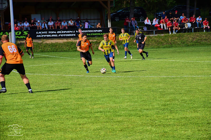 fussball-100-standard.jpg