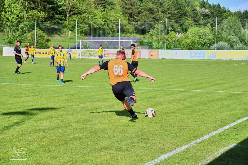 fussball-132-standard.jpg