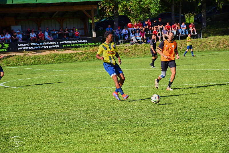fussball-191-standard.jpg
