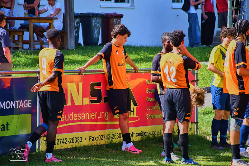 fussball-2-standard.jpg