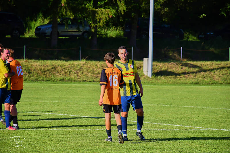 fussball-238-standard.jpg