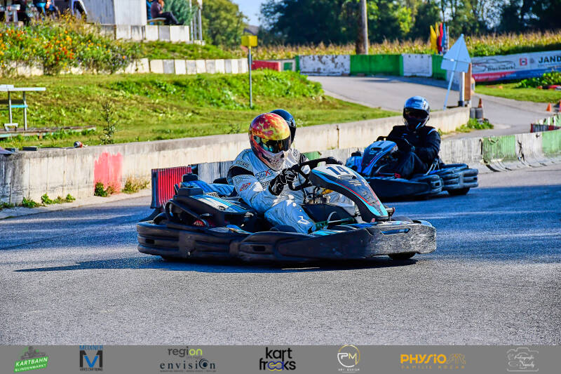 kart-33-standard.jpg