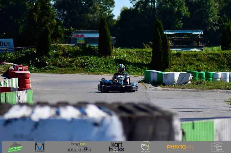 kart-freaks-109-standard.jpg