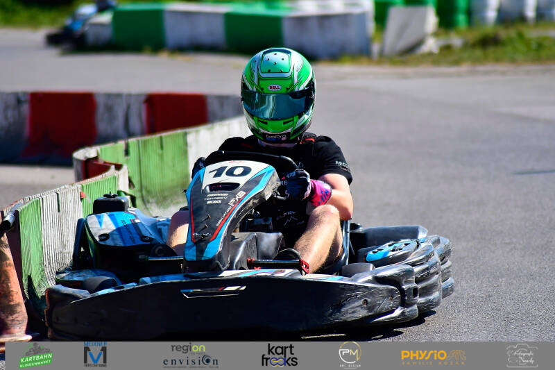 kart-freaks-212-standard.jpg