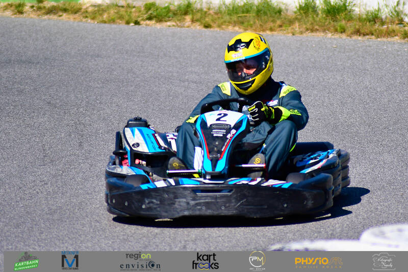 kart-freaks-233-standard.jpg