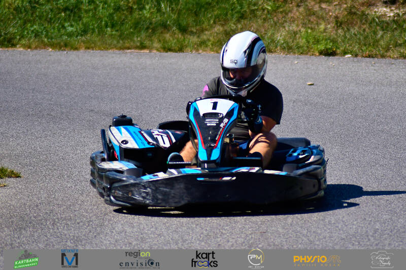 kart-freaks-332-standard.jpg