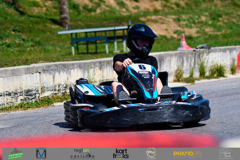 kart-freaks-434-standard.jpg
