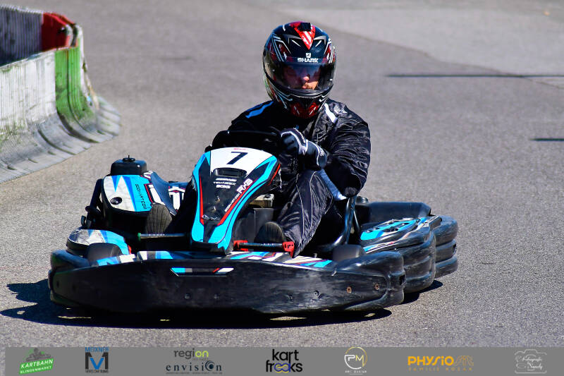 kart-freaks-474-standard.jpg