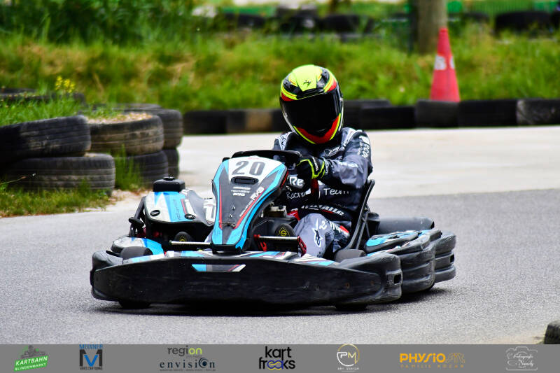 kartfreaks-331-standard-9q4gz7.jpg