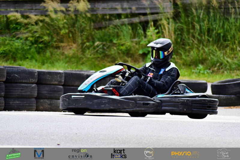 kartfreaks-383-standard-g0n493.jpg