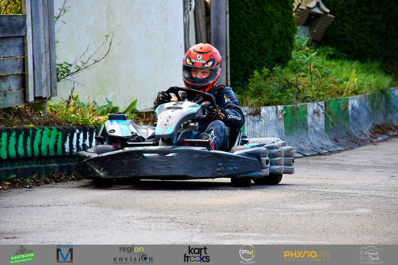 kartfreaks-550-standard-2v7af0.jpg