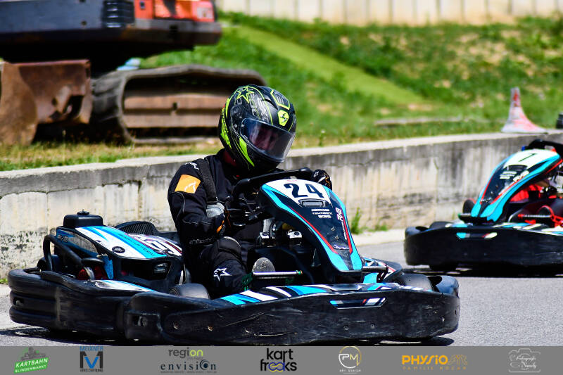 kartfreaks-600-standard.jpg