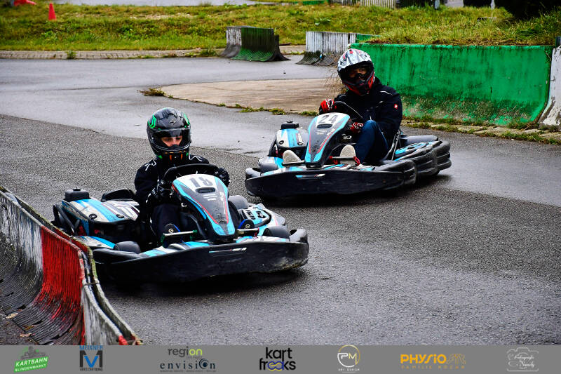 kartfreaks-94-standard-2vhvbo.jpg