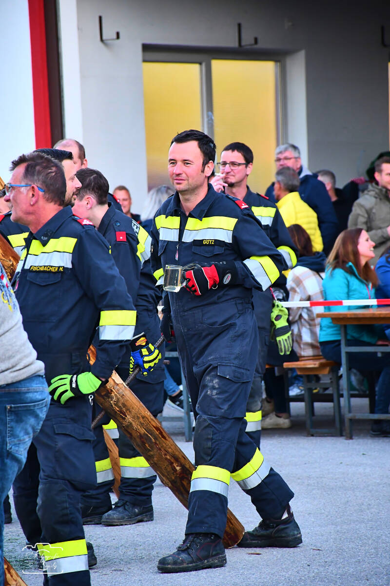 maibaum-134-standard-m84oij.jpg