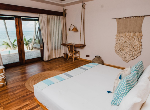 Platinum Room (1 night)