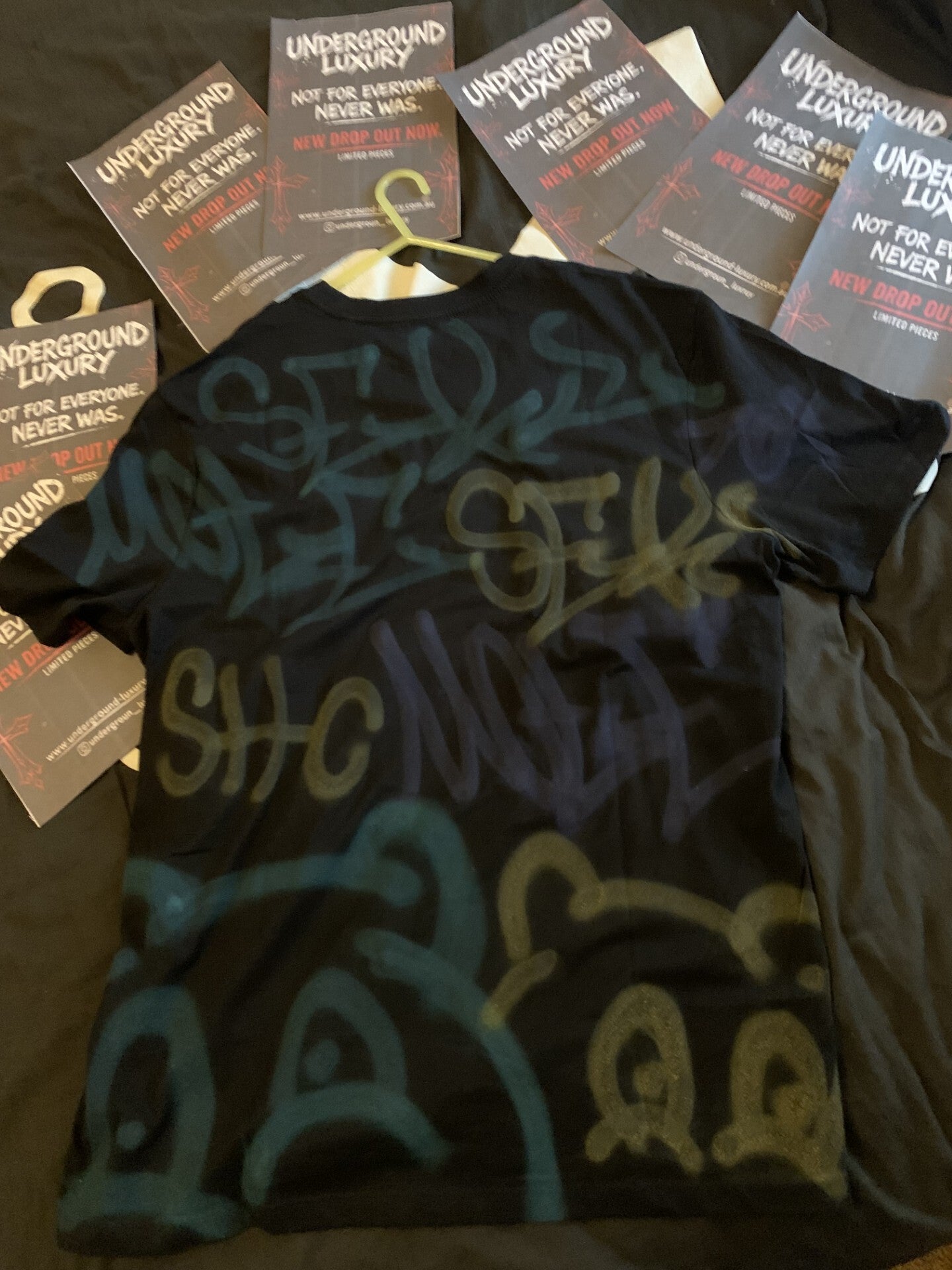 BEST FRIENDS TAG TEE