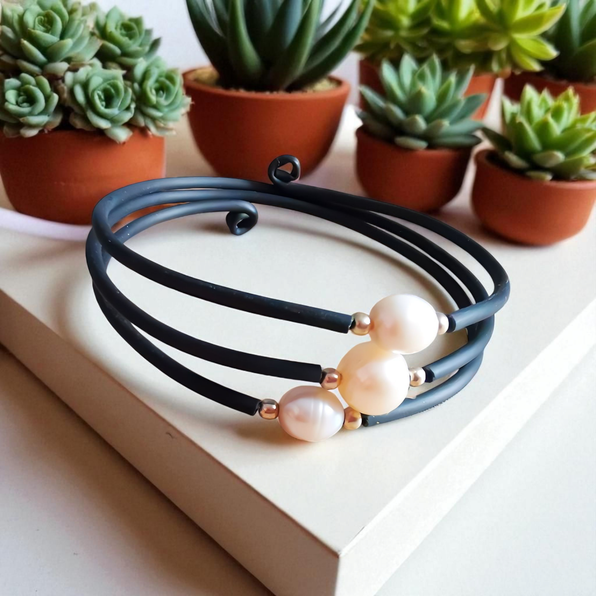 bracelet intemporel 3 rangs Perles blanche