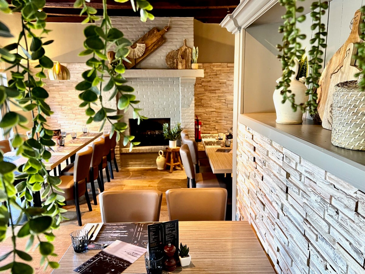 Brasserie Reinaert Destelbergen - Gezellig interieur met open haard