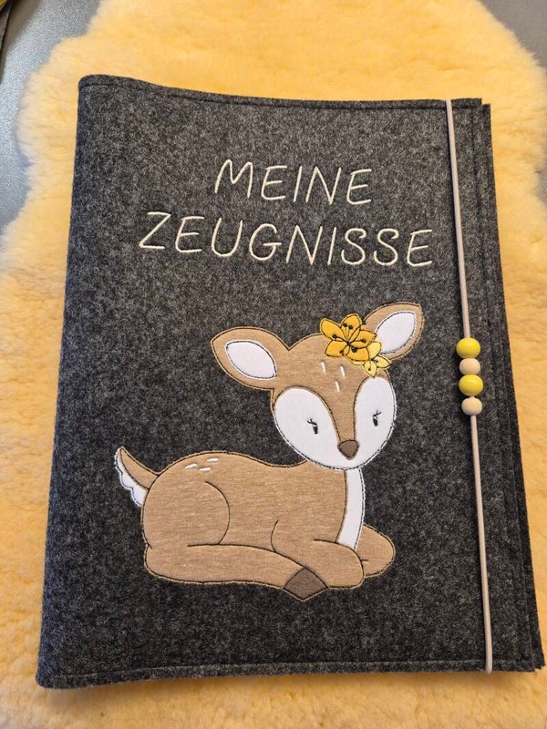 Personalisierte Zeugnismappe Reh