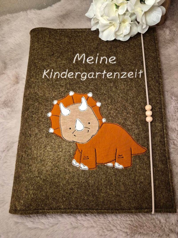 Personalisierte Kindergartenmappe Dinosaurier