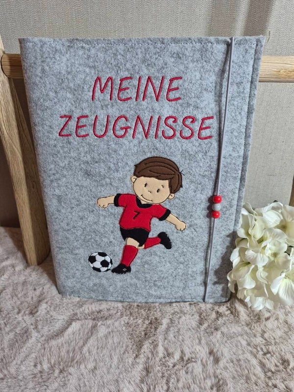 Personalisierte Zeugnismappe Fußball Junge